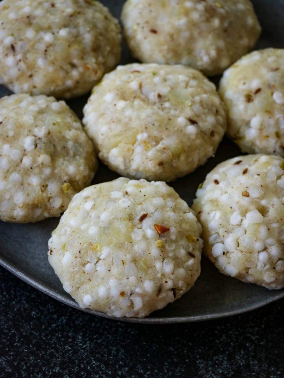 Kaccha Sabudana Vada